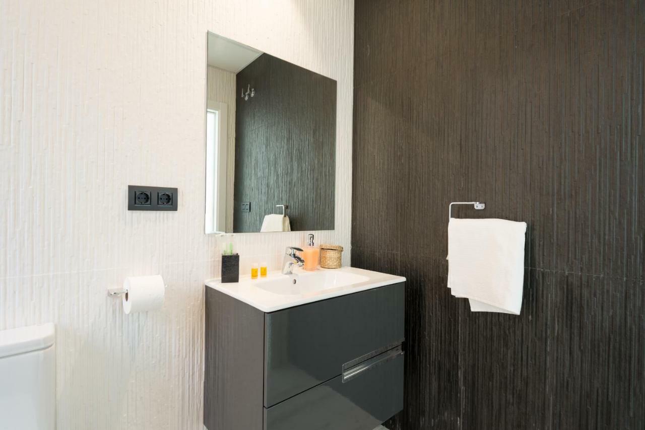 Pedregalejo, Estropada 1 Apartment มาลากา ภายนอก รูปภาพ
